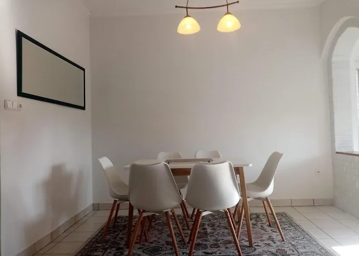 Baross Apartamento Tapolca